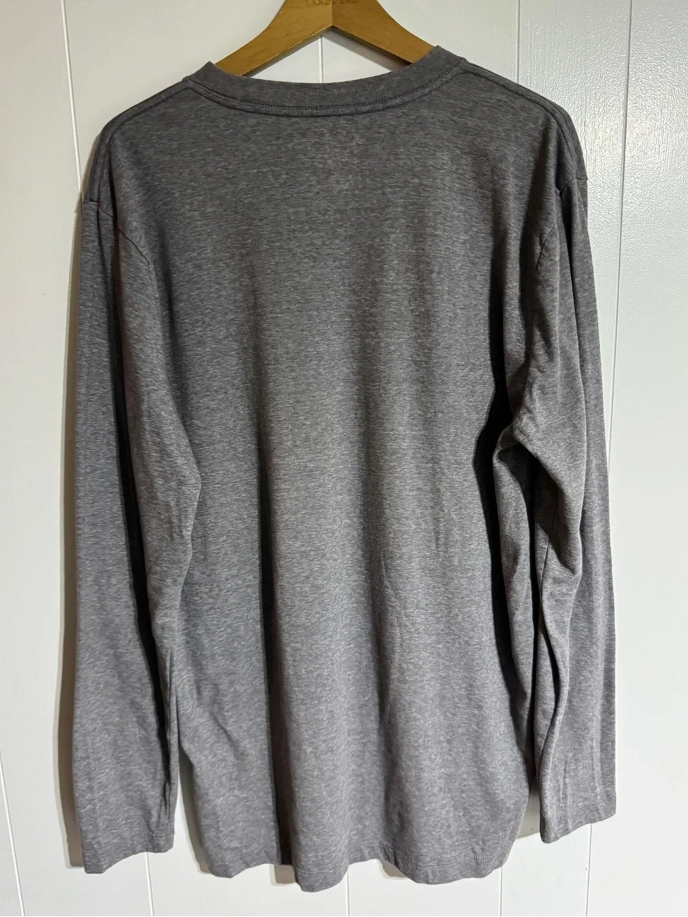 The North Face Men’s Long Sleeve Earth Graphic T-shirt Logo Tee Grey Large TNF